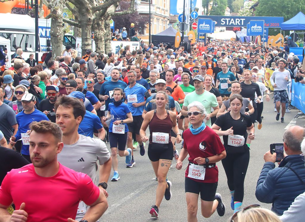 Globus Marathon-0-05-25- bo13g